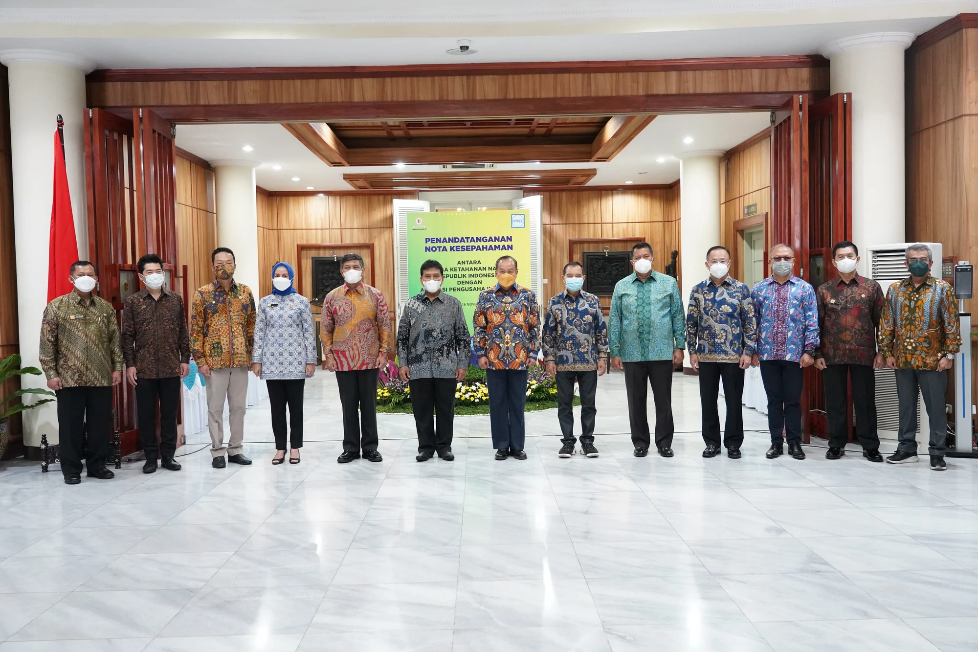 LAPORAN TAHUNAN APINDO Provinsi Di Yogyakarta 2021